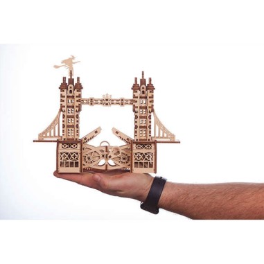 Maquette Tower Bridge - petite taille - mobile 3D en bois - Puzzle - Mr. Playwood
