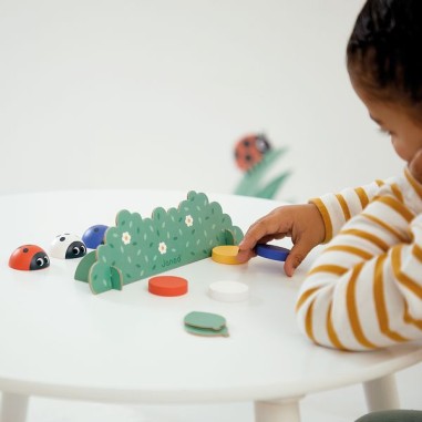 Jeu de mémoire - coccinelles - plusieurs niveaux de jeu pour développer sa mémoire tout au long de la maternelle - Janod