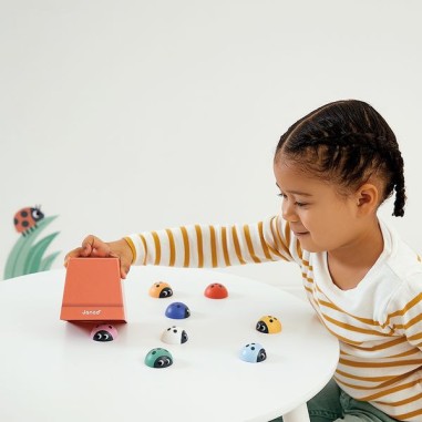 Jeu de mémoire - coccinelles - plusieurs niveaux de jeu pour développer sa mémoire tout au long de la maternelle - Janod