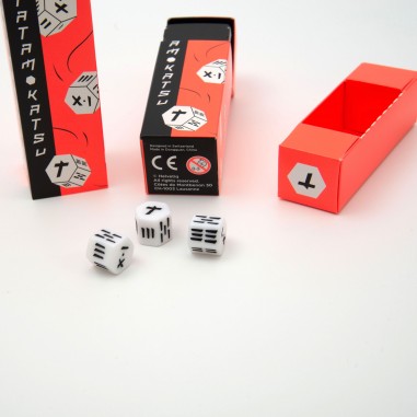 Jeu de société et de rapidité : tatamokatsu - piatnik - Helvetiq